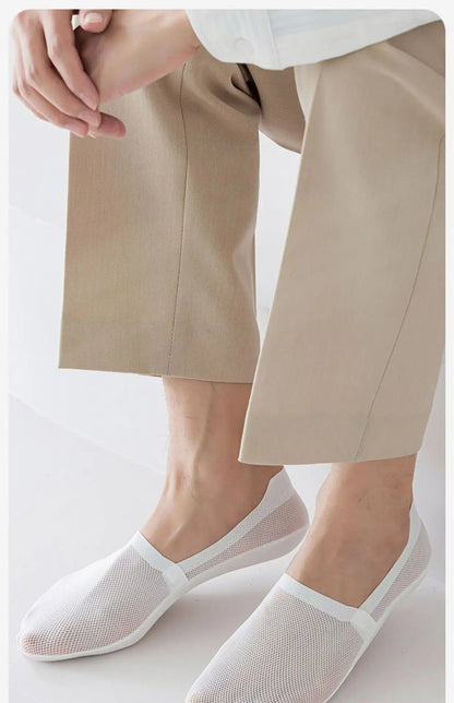 Ultra-Light Breathable Crew Socks