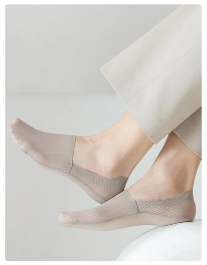 Ultra-Light Breathable Crew Socks