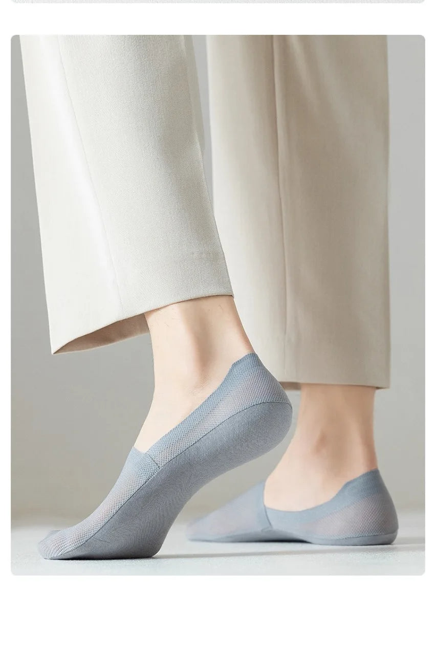 Ultra-Light Breathable Crew Socks