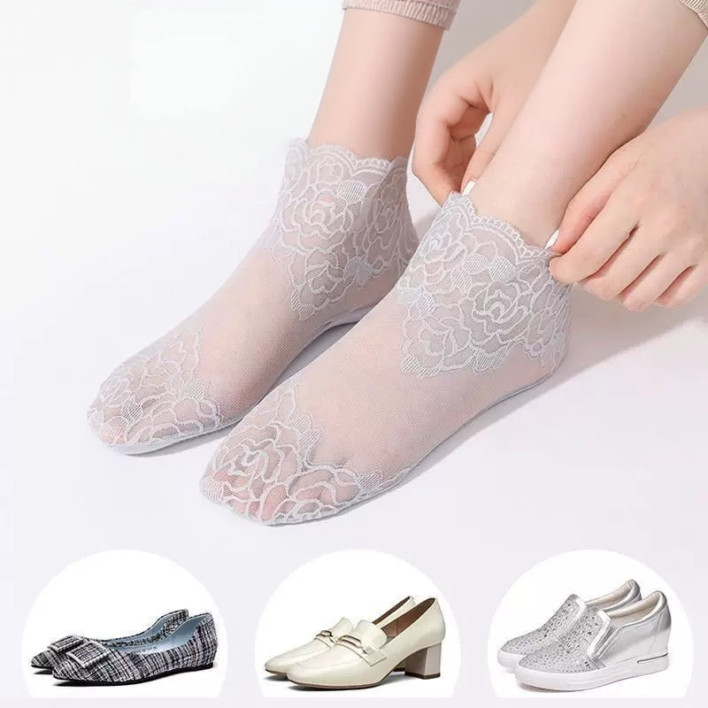 Rosemist Lace Ankle Socks