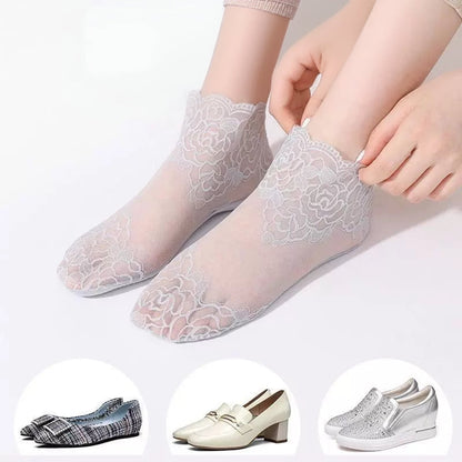 Rosemist Lace Ankle Socks