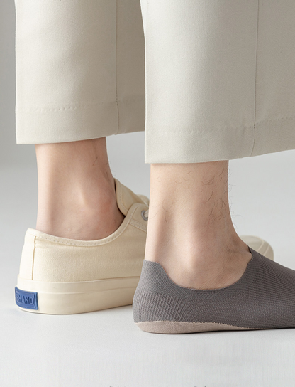 CoreWeave Comfort No-Show Socks