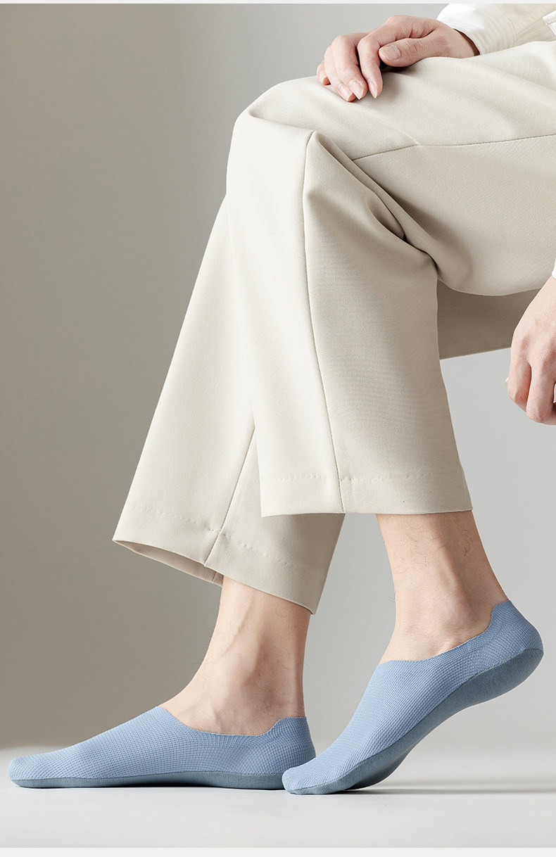 CoreWeave Comfort No-Show Socks