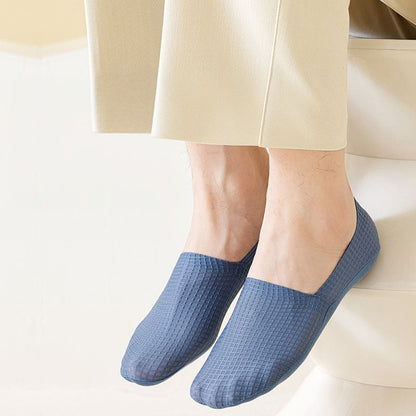BreathEase Mesh-Lined Comfort Socks