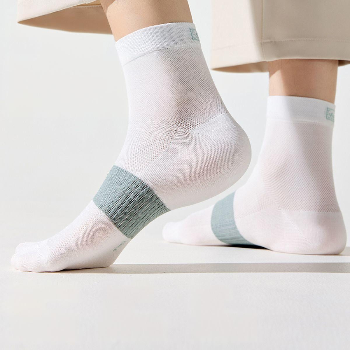 AirThread Ribbed Arch Socks