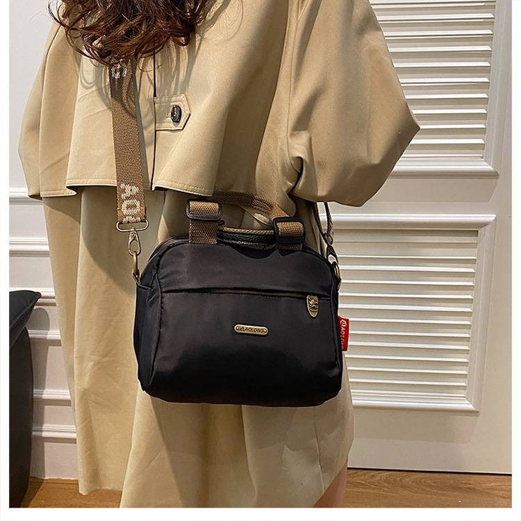 UrbanEase Nylon Commuter Shoulder Bag