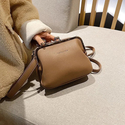 Elegant PU Leather Crossbody Shoulder Bag – Minimal Chic Handbag for Women