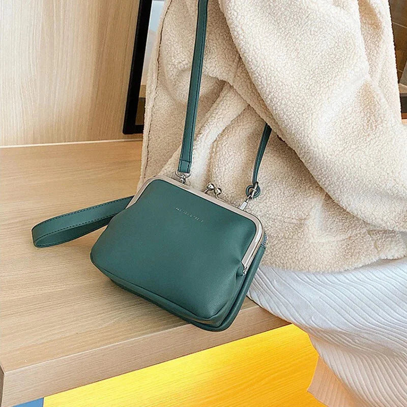 Elegant PU Leather Crossbody Shoulder Bag – Minimal Chic Handbag for Women